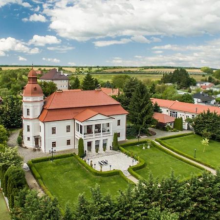 Am Kastiel Penzion Rimavska Sobota Exterior photo